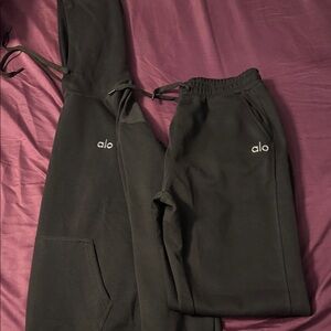 ALO Yoga Black Jogger Pant set